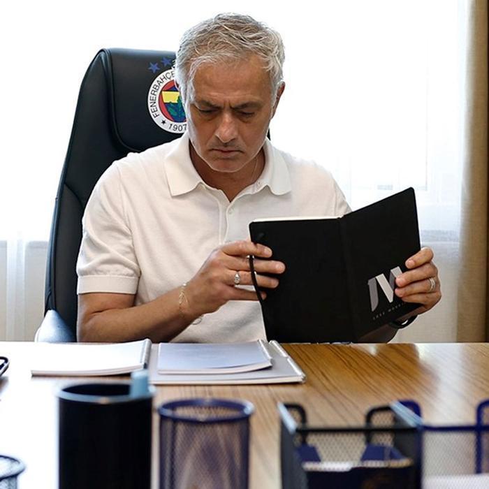 Mourinho yeni transferi Brezilyadan getiriyor Fenerbahçeden sürpriz hamle