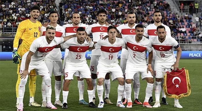 Arda Güler Gürcistan maçında ilk 11de oynayacak mı Vincenzo Montellladan son karar