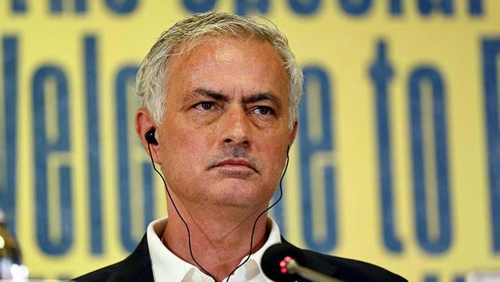 MOURİNHO, FENERBAHÇEYE DAVET ETMİŞTİ
