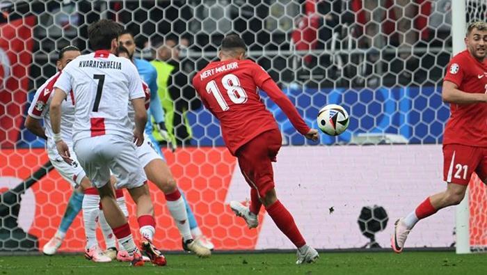 Cristiano Ronaldo yok, Arda Güler var...Tarihe geçti Mert Müldür sonrası Arda Güler... Türkiye-Gürcistan maçına damga vuran muhteşem goller