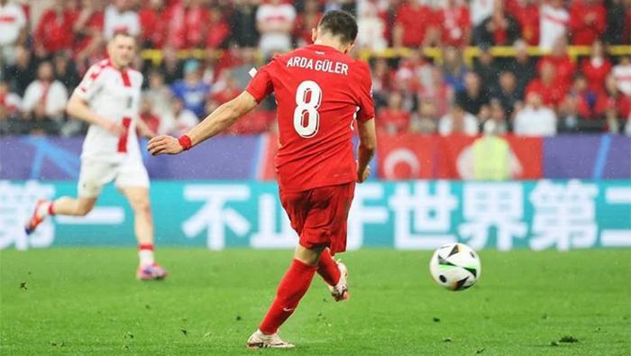 Cristiano Ronaldo yok, Arda Güler var...Tarihe geçti Mert Müldür sonrası Arda Güler... Türkiye-Gürcistan maçına damga vuran muhteşem goller