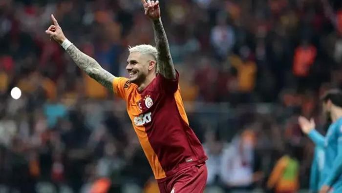 GALATASARAY TARAFTARLARINA MÜJDE