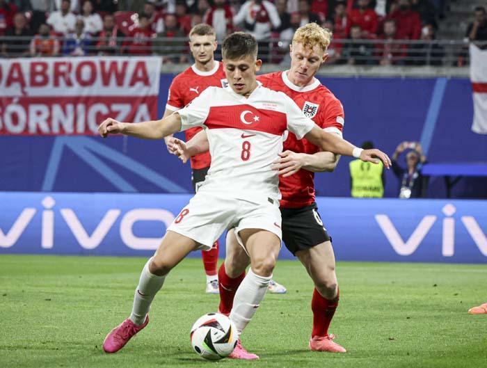 GÖZLER ÜZERİNDE