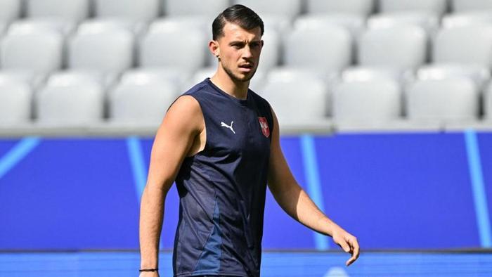 Fenerbahçe de ısrarcı