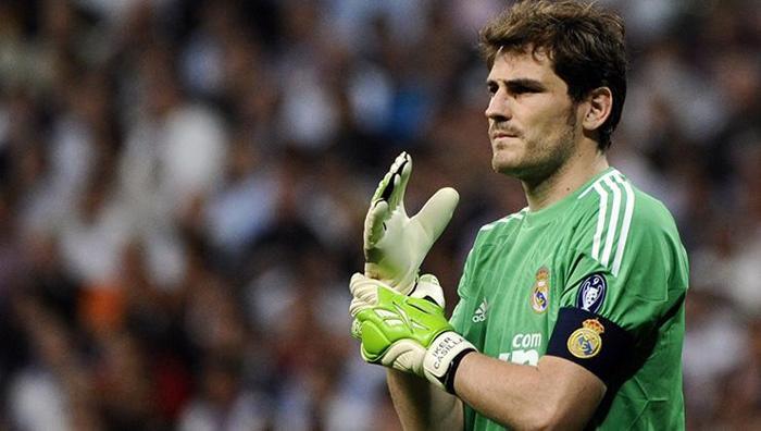 9- Iker Casillas: Real Madrid - Sevilla (2009)