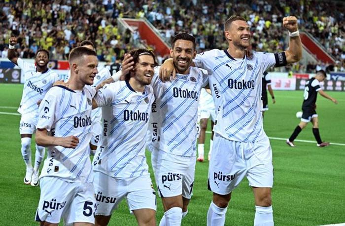 F.BAHÇE TURUN KAPISINI ARALADI