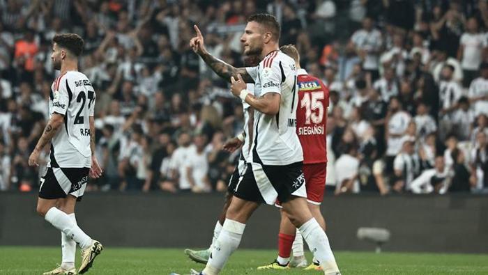 Nihat Kahveciden Beşiktaşlı yıldız isme sürpriz teklif: Gelsin bizim Milli Takımımızda oynasın