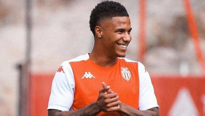 Galatasaray transfer için Monacoyla anlaşmıştı Ismail Jakobs ile ilgili büyük soru işareti