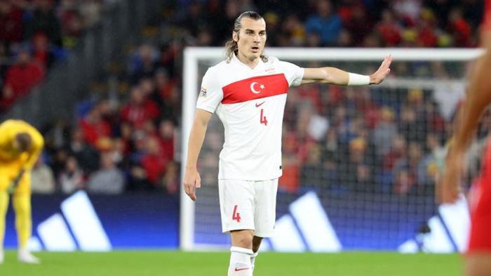 Galler - Türkiye maçını spor yazarları değerlendirdi: Dostça söyleyeyim, beğenmedim Anlamsız, isyan halleri...