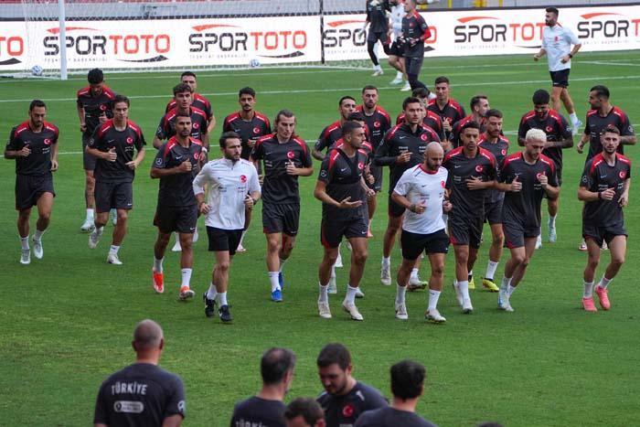 BARIŞ ALPER VE FERDİ YOK
