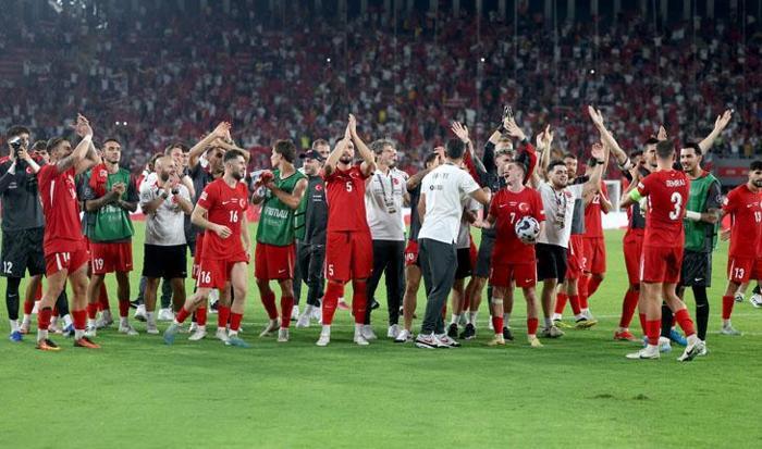20 BİN GURURLU YURTTAŞ