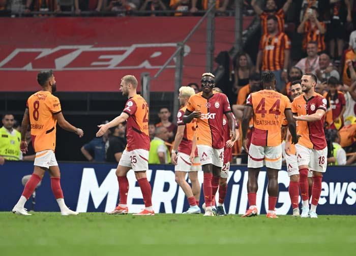 Fernando Muslera Galatasarayla ipleri kopardı iddiası Kafada futbolu bıraktı ailesi bile burada değil