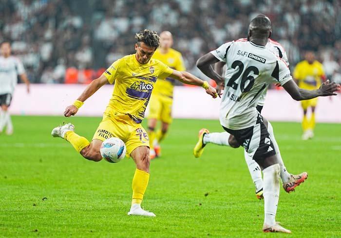 BEKLENENİ VEREMİYOR
