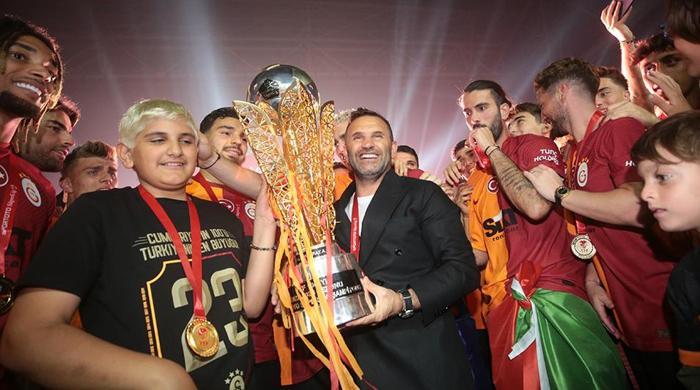 Okan Buruk, Galatasarayın tarihini baştan yazmaya kararlı... Bir rekor daha yolda