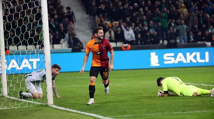 Okan Buruk, Galatasarayın tarihini baştan yazmaya kararlı... Bir rekor daha yolda