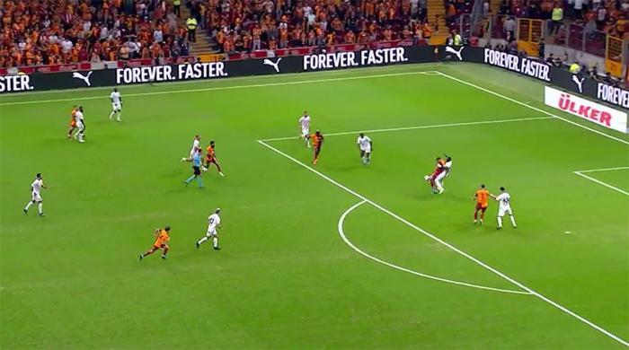 Trioda Galatasaray - Kasımpaşa maçının tartışmalı pozisyonları değerlendirildi: Faul beklenen gol anı, iptal edilen ve verilen penaltılar...
