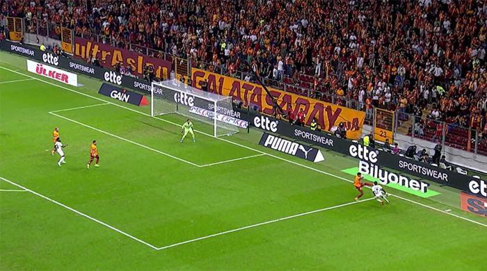 Trioda Galatasaray - Kasımpaşa maçının tartışmalı pozisyonları değerlendirildi: Faul beklenen gol anı, iptal edilen ve verilen penaltılar...
