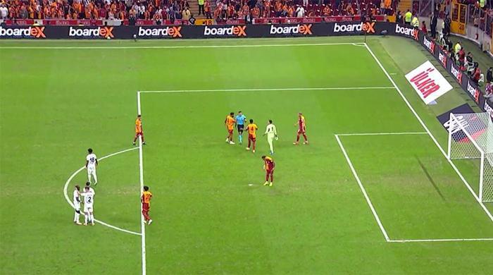Trioda Galatasaray - Kasımpaşa maçının tartışmalı pozisyonları değerlendirildi: Faul beklenen gol anı, iptal edilen ve verilen penaltılar...