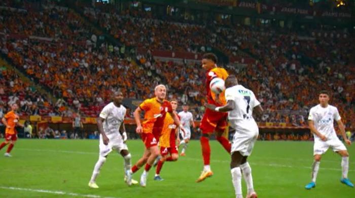 Trioda Galatasaray - Kasımpaşa maçının tartışmalı pozisyonları değerlendirildi: Faul beklenen gol anı, iptal edilen ve verilen penaltılar...