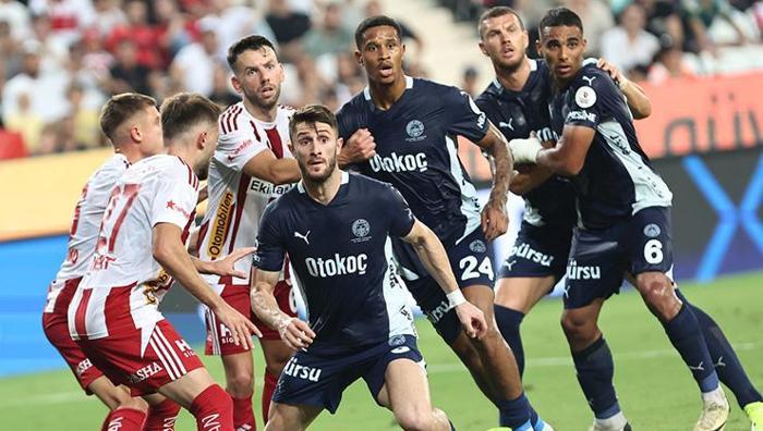 İspanyadan En-Nesyri itirafı, Fenerbahçe 20 milyon Euro ödemişti: İnanılmaz bir şekilde....