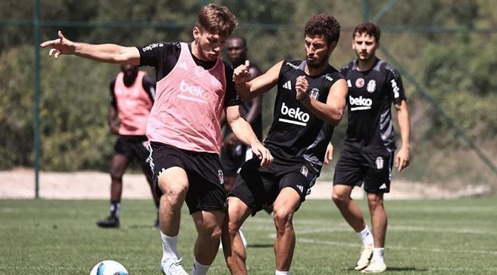 Bronckhorst Semih Kılıçsoyu neden oynatmıyor Gerçek ortaya çıktı