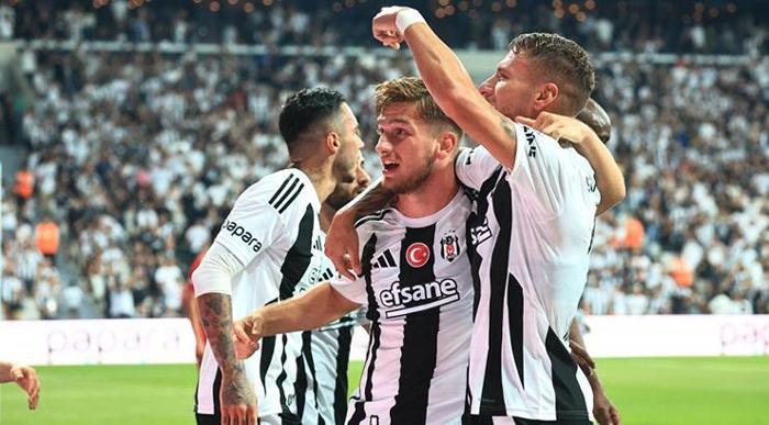 OYNATMAYARAK HIRSLANDIRIYOR