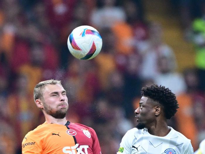 YENİDEN FORMAYI KAPTI