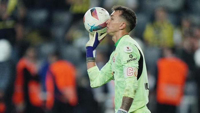 Fernando Muslera da Mbappenin izinden gitti: Kulüp satın aldı, başkan oldu