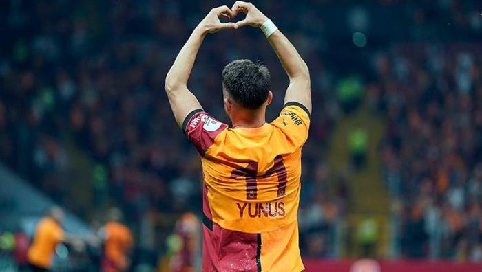 Galatasarayda sözleşme şoku 40 Milyon TLyi reddetti