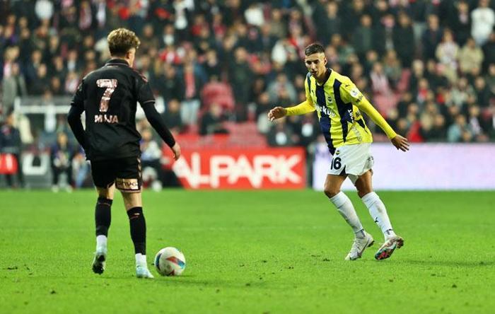 GÜVENSİZLİK - SERKAN AKCAN