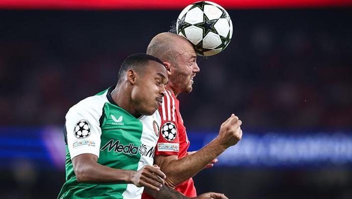 Kerem Aktürkoğluna Halil Umut Meler şoku: 3 kez VARdan döndü, Benfica dağıldı
