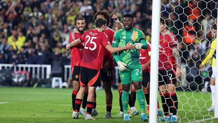 İnanılır gibi değil Fenerbahçe-Manchester United maçının ardından iddialı sözler: Sezonun en iyi oyunlarından biri...