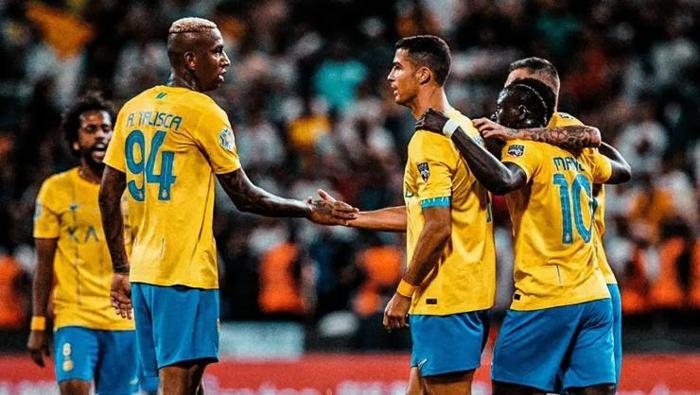Fenerbahçede tek gündem 10 numara transferi Çalışmalar başladı