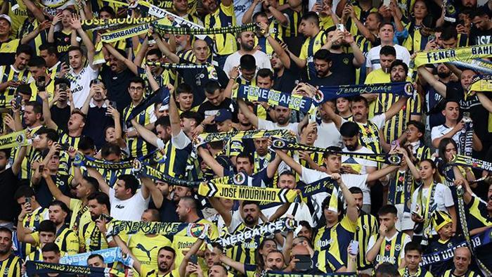 Fenerbahçeye yeni 10 numara geliyor Dünya yıldızı için ilk görüşme olumlu geçti...