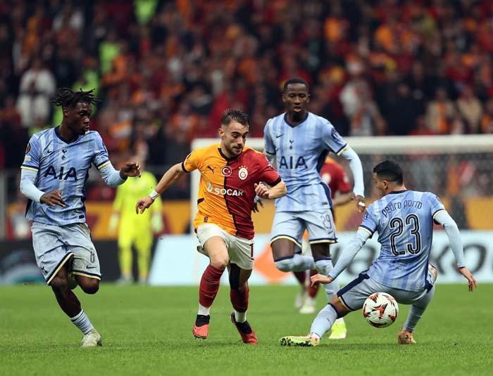 NAPOLİNİN DE GÜNDEMİNDE