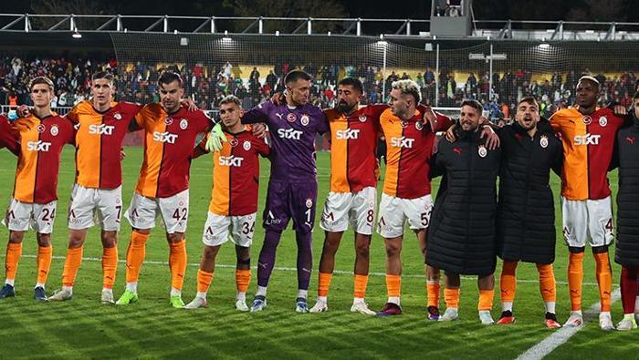 Taraftarla kutlama