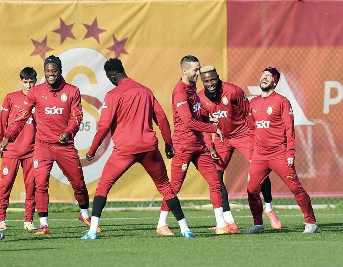 NAMAĞLUP ŞAMPİYON...