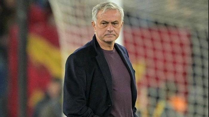 BİR YIL ÖNCE MOURINHO...