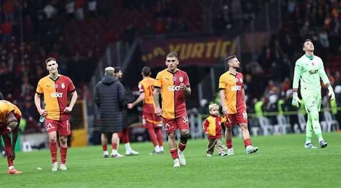 Nihat Kahveci Berke Özere hayran kaldı Ne oynadı ya Çocuğun yüzü patlıyordu