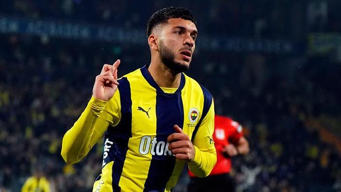 ZİNCİRLERİNİ KIRDI