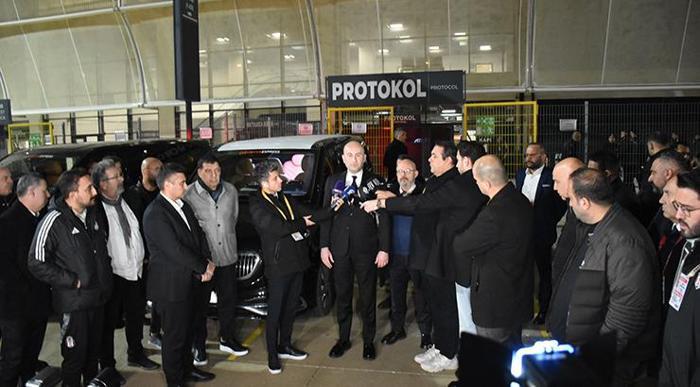 Beşiktaşı sert dille eleştirdi: Serdar Topraktepe’yi Mustafa Dalcı ile karşılaştırmayı düşünürler mi sizce