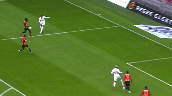 Trioda Kayserispor - Galatasaray maçının tartışmalı pozisyonları değerlendirildi: Verilen penaltı kararı, golde ihlal şüphesi...