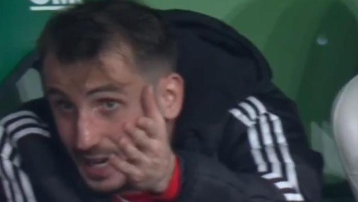 Kerem Aktürkoğlu kulübede küplere bindi Oyundan alınınca adeta çıldırdı: Sporting-Benfica maçı alev aldı
