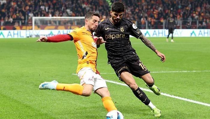 Galatasarayın 37lik delikanlısı Dries Mertens sezon sonu İtalya yolcusu Meğer yeni takımı...