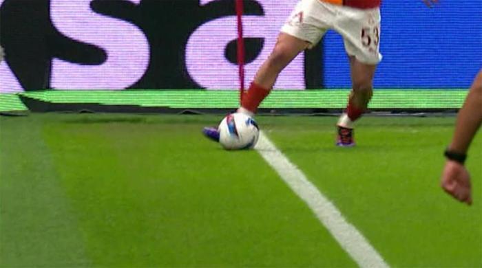 Trioda Galatasaray - Göztepe maçının tartışmalı pozisyonları: VAR müdahale etmeliydi, tartışmasız penaltı