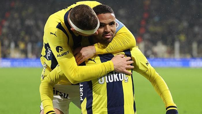 Amrabat çok iyi ve bizler için önemli bir futbolcu