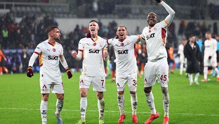 Başakşehir – Galatasaray maçı sonrası dikkat çeken yorum: Cesaretin karşılığı | Yıldız isme övgü ‘Oyun zekasını da kattı’