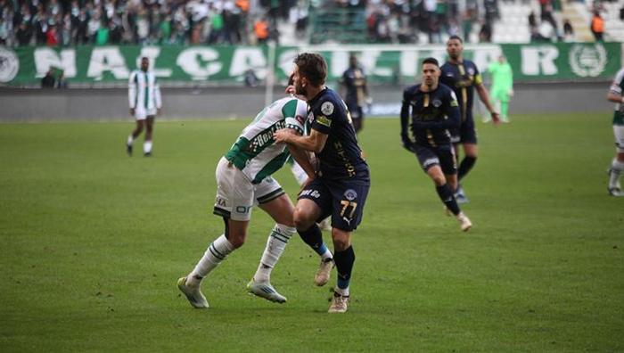 Konyaspor-Kasımpaşa: Burak Pakkan