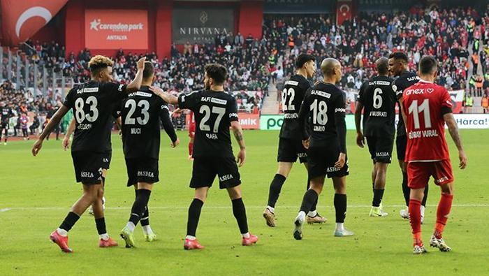 BEŞİKTAŞ HAKKINDA