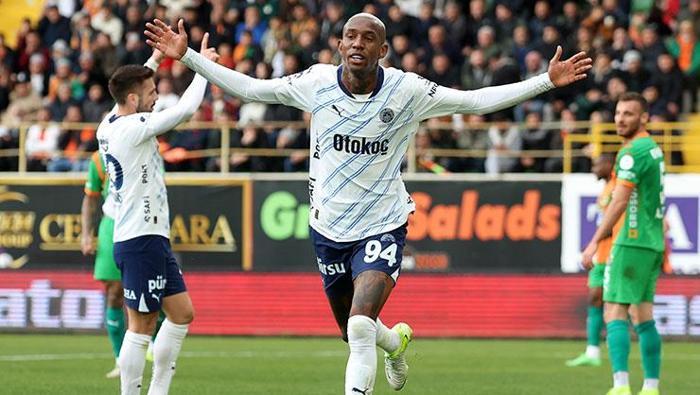 Talisca Süper Ligde de hesabı açtı Golünün ardından şok olay